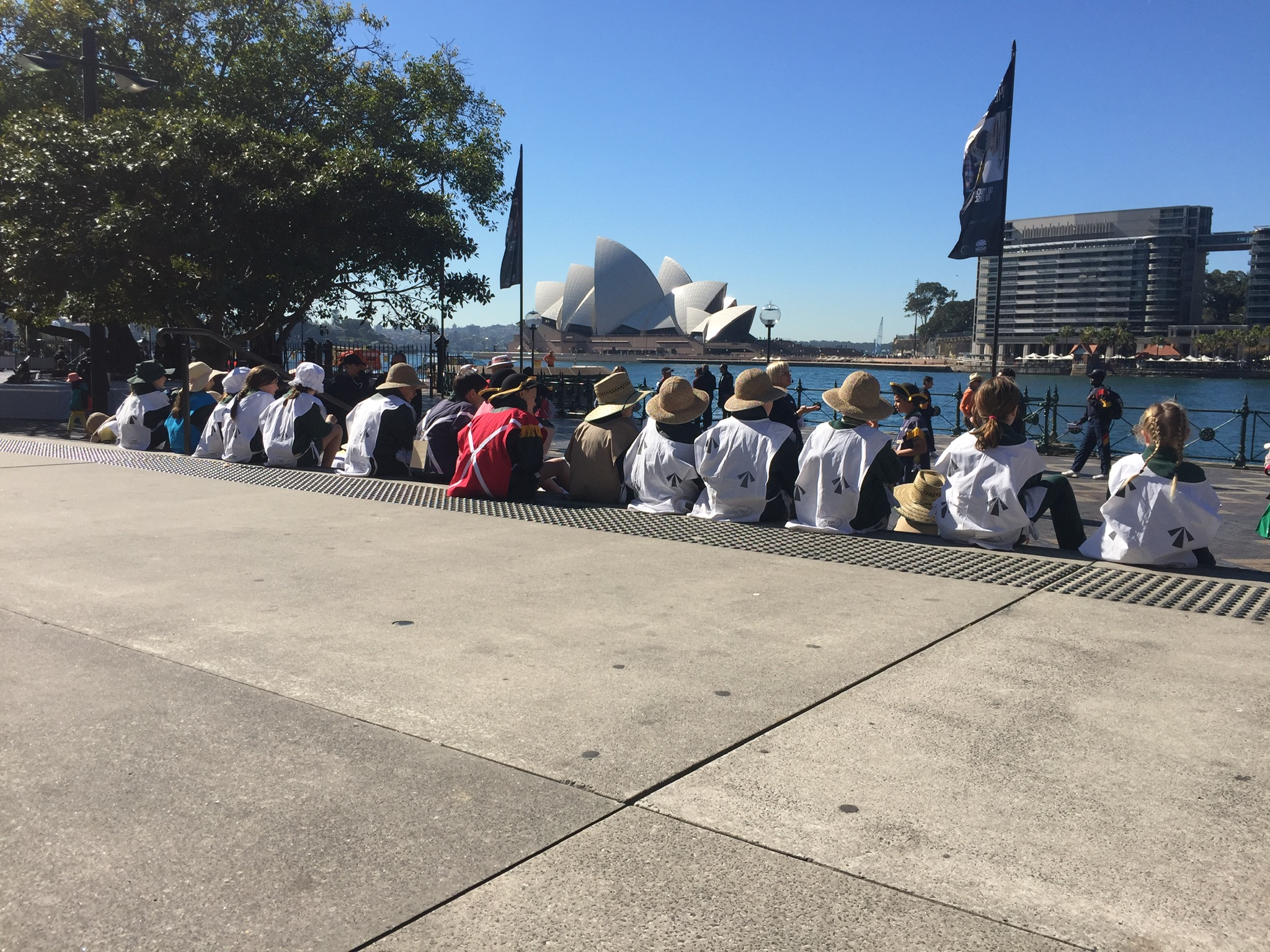 Year 4 Excursion exploring The Rocks on a walking tour to learn about the living history & heritage of Sydney – August 2019